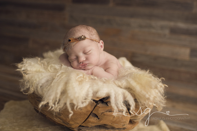 AustinNewbornPhotographer~Raegen4