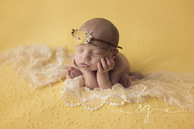 AustinNewbornPhotographer~Raegen5